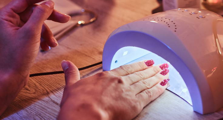 LED, UV & UV/LED Gel Nail Lamps - What's The Difference?