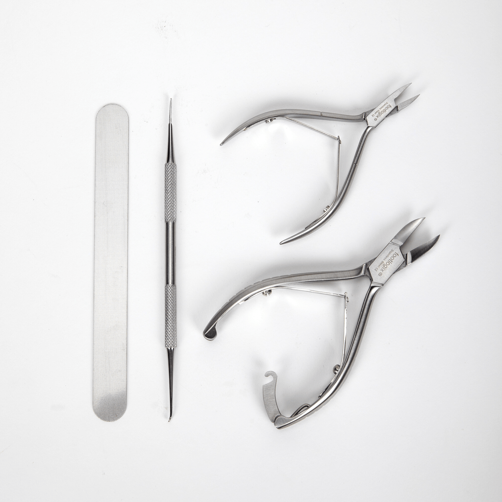 https://universalpronails.com/cdn/shop/products/nail-clippers-nippers-sciss-16465137926201_a2e8dbab-63bd-4ea4-8d75-f640b3f6c542_1024x1024.png?v=1636562199